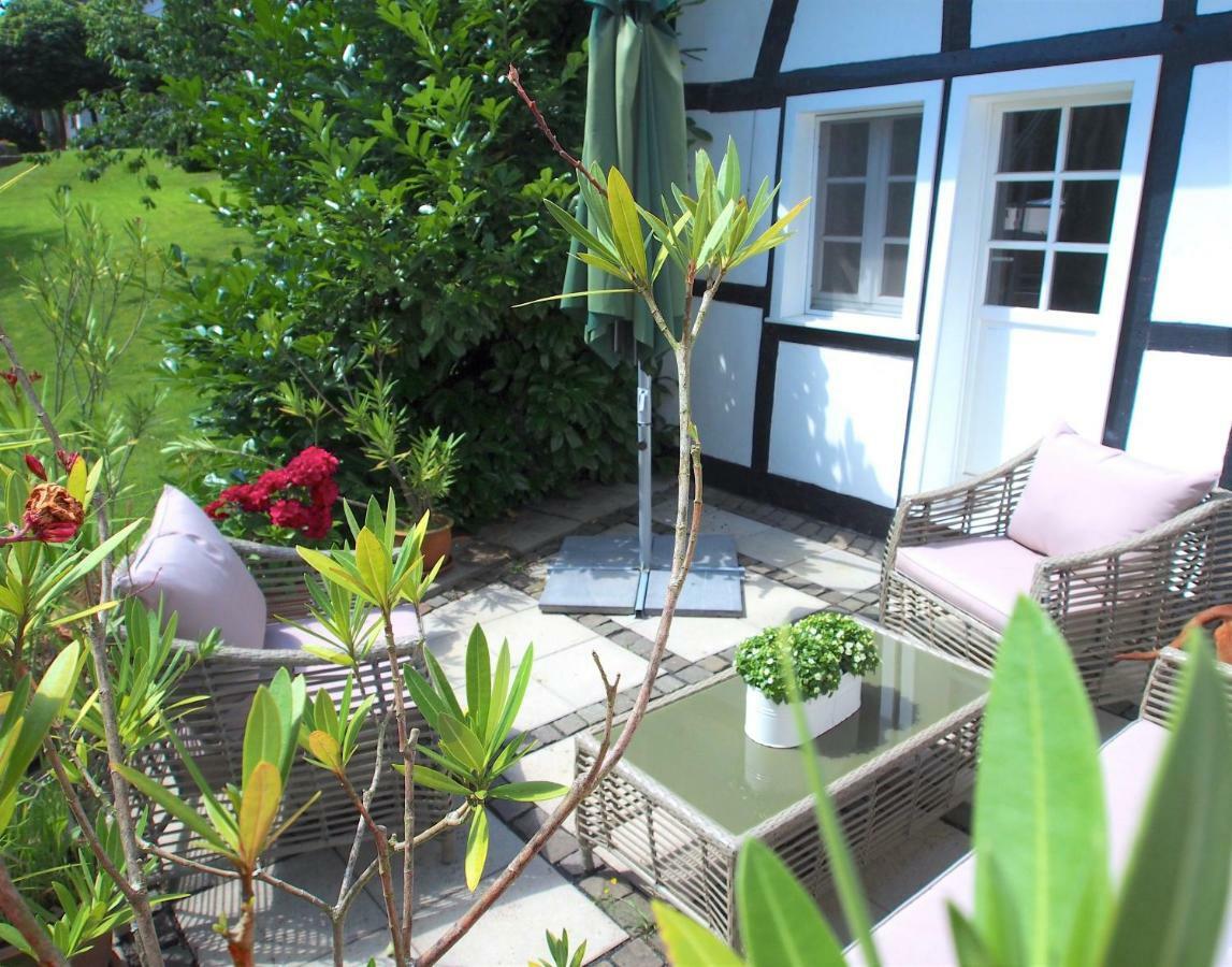 Ferienhaus Im Fachwerkhof 'Haus In Bewegung' Seelscheid Экстерьер фото